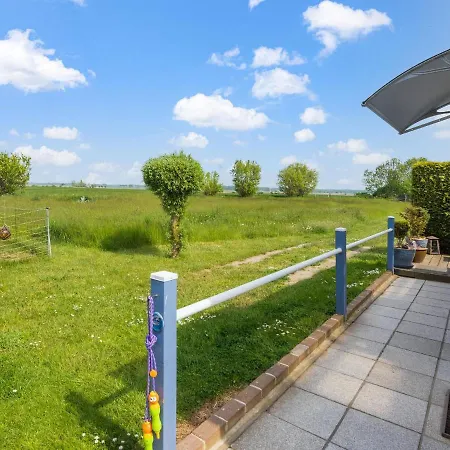Beautiful Bungalow In Poel Near The Beach Fahrdorf  Exterior foto